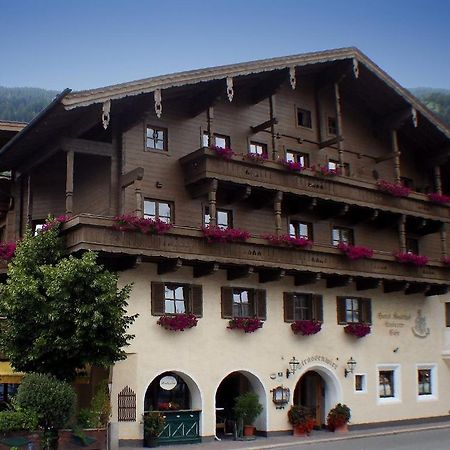 Landhotel Kaserer Bramberg am Wildkogel Exterior foto